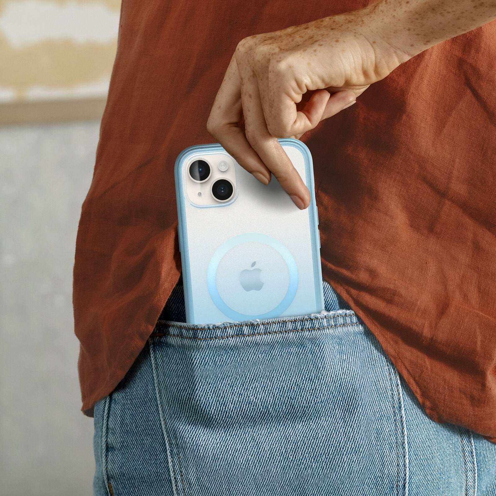 iPhone 14 Plus Lumen Series Case for MagSafe - Image 12135