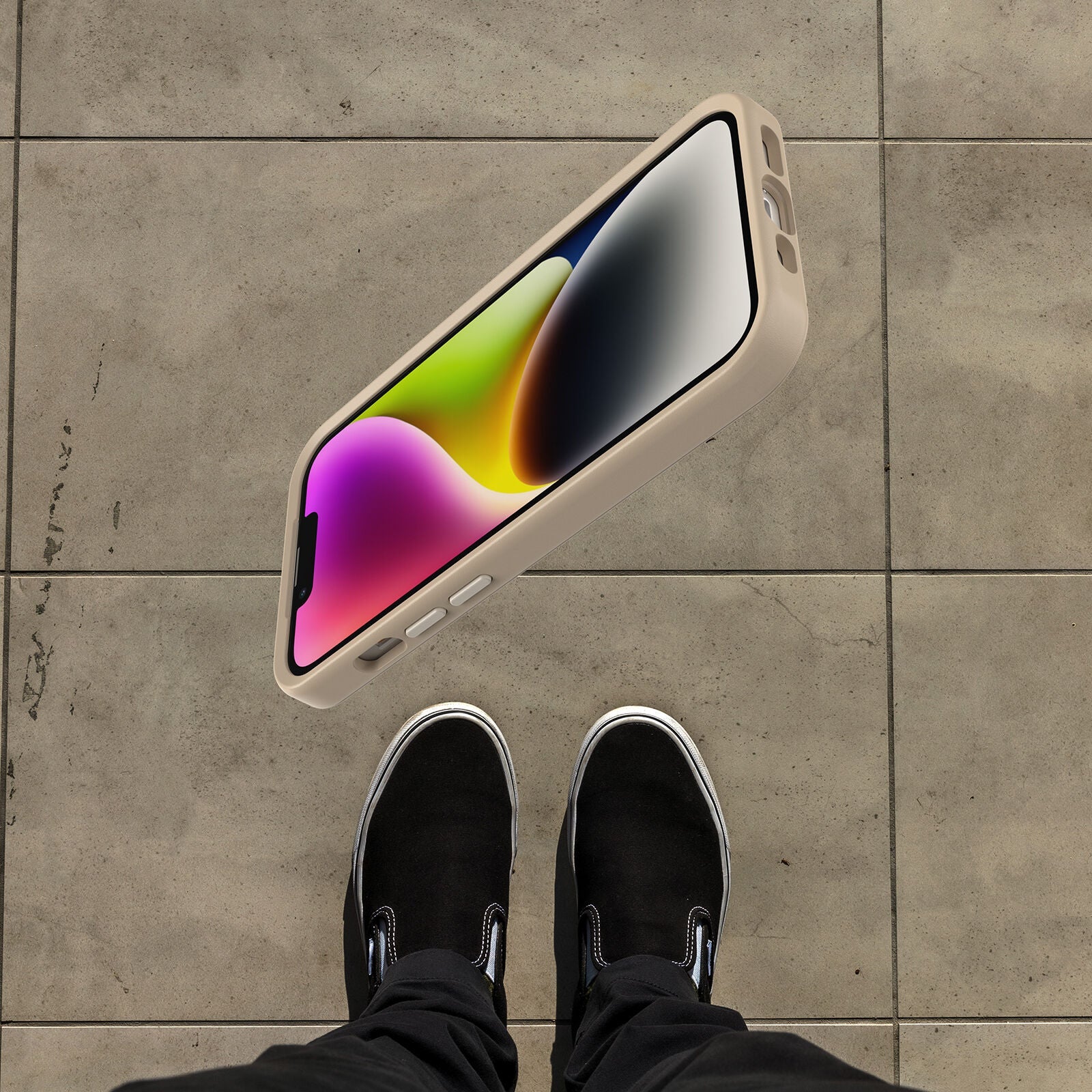 iPhone 14 Symmetry Series Case - Image 23650