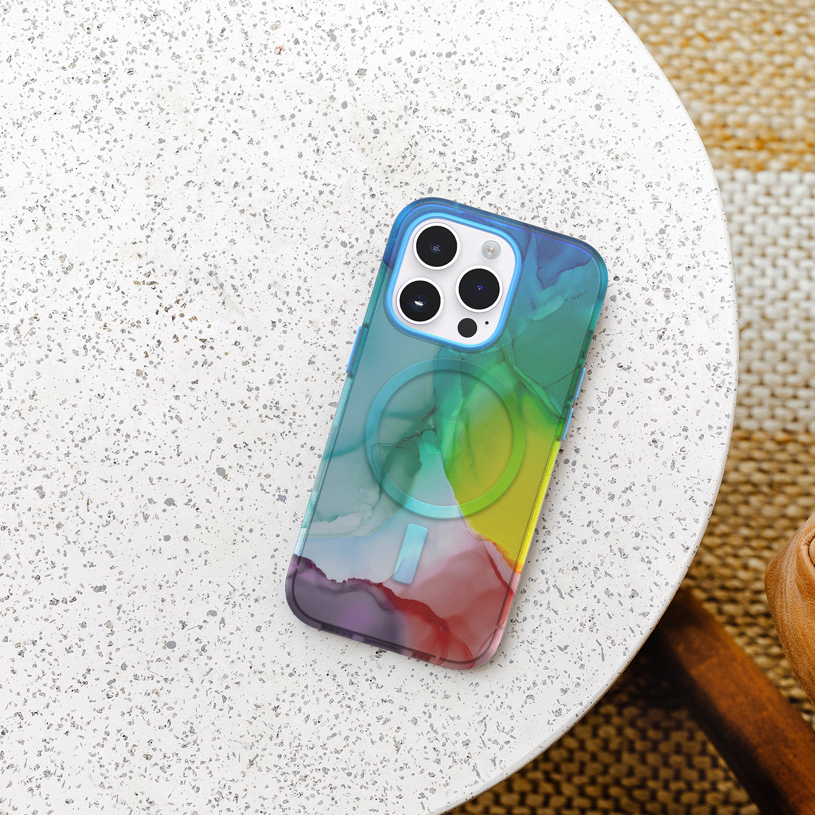 OtterBox iPhone 14 Pro Figura Series MagSafe case